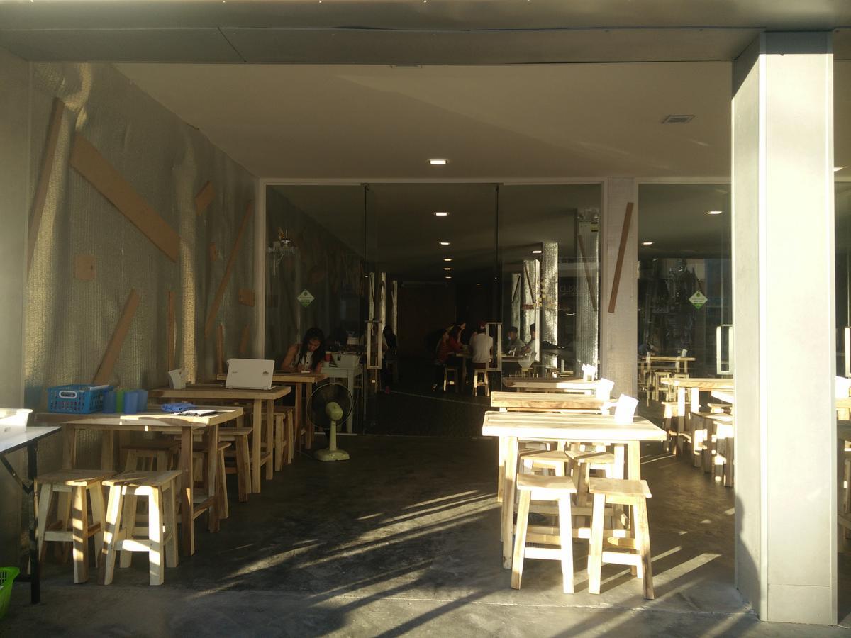 X Kingdom Guest House Chiang Mai Exterior photo